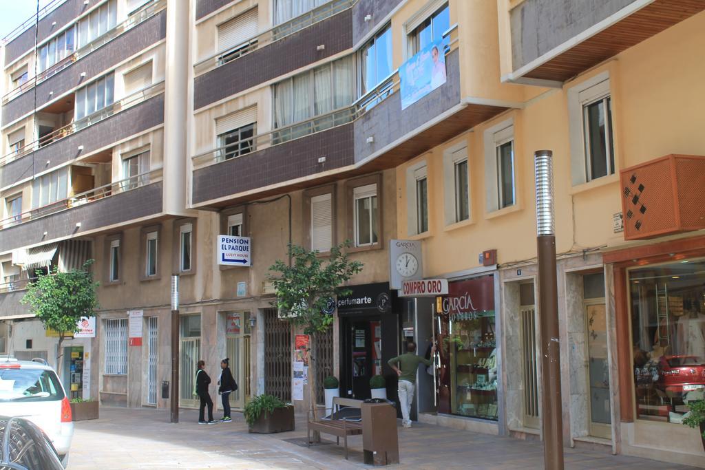 Pension El Parque กัลเป ภายนอก รูปภาพ